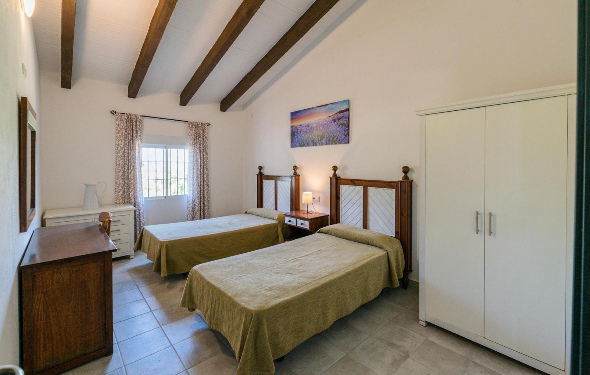 6 Bedroom Amazing Home In La Puebla De Los Infan La Puebla de los Infantes Bagian luar foto